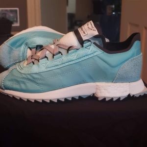 Adidas sl7600 Lace Up